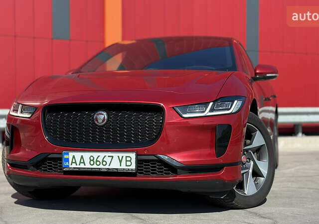 Красный Ягуар I-Pace, объемом двигателя 0 л и пробегом 101 тыс. км за 28900 $, фото 1 на Automoto.ua