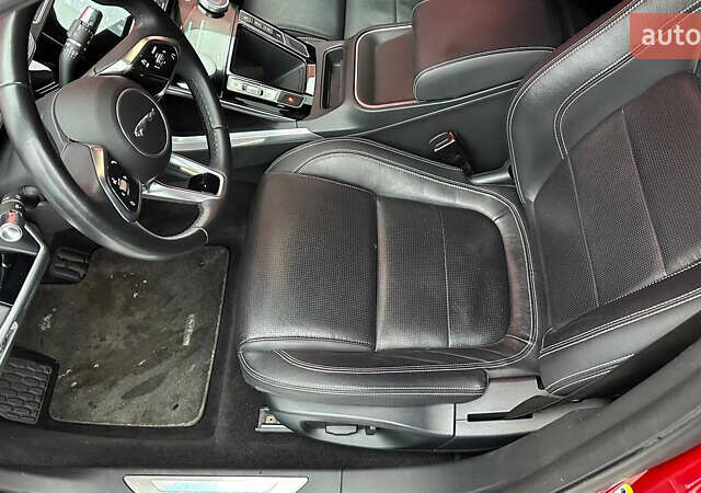 Красный Ягуар I-Pace, объемом двигателя 0 л и пробегом 95 тыс. км за 29000 $, фото 24 на Automoto.ua