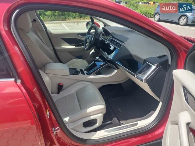 Красный Ягуар I-Pace, объемом двигателя 0 л и пробегом 148 тыс. км за 26700 $, фото 16 на Automoto.ua
