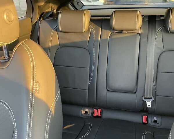 Красный Ягуар I-Pace, объемом двигателя 0 л и пробегом 101 тыс. км за 30500 $, фото 17 на Automoto.ua