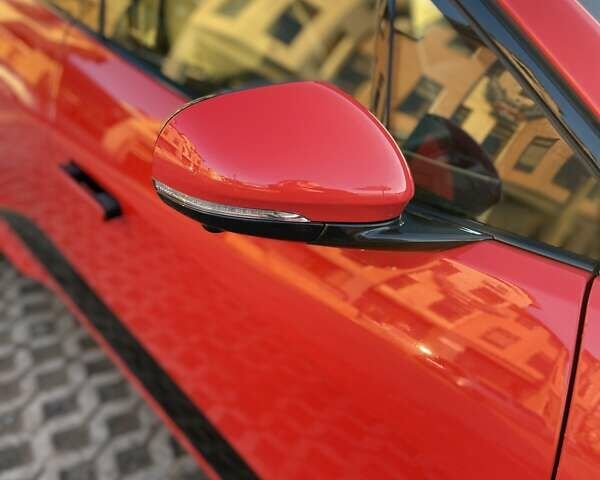 Красный Ягуар I-Pace, объемом двигателя 0 л и пробегом 101 тыс. км за 30500 $, фото 22 на Automoto.ua