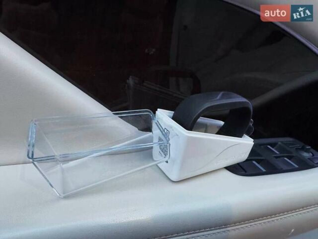 Красный Ягуар I-Pace, объемом двигателя 0 л и пробегом 106 тыс. км за 26490 $, фото 22 на Automoto.ua