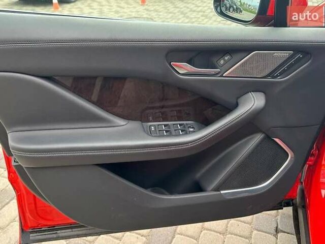 Червоний Ягуар I-Pace, об'ємом двигуна 0 л та пробігом 84 тис. км за 40200 $, фото 8 на Automoto.ua