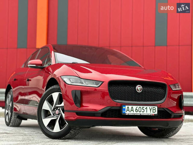 Красный Ягуар I-Pace, объемом двигателя 0 л и пробегом 95 тыс. км за 29000 $, фото 7 на Automoto.ua