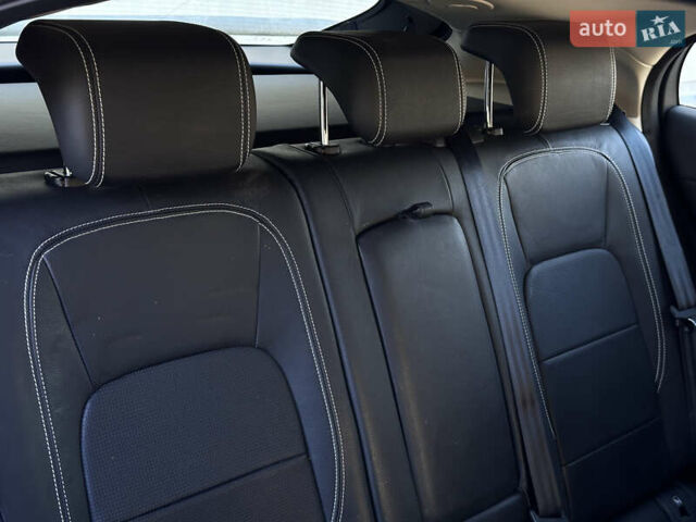 Красный Ягуар I-Pace, объемом двигателя 0 л и пробегом 110 тыс. км за 23999 $, фото 68 на Automoto.ua