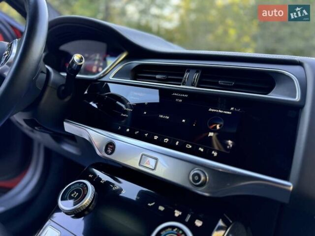 Красный Ягуар I-Pace, объемом двигателя 0 л и пробегом 89 тыс. км за 24300 $, фото 50 на Automoto.ua