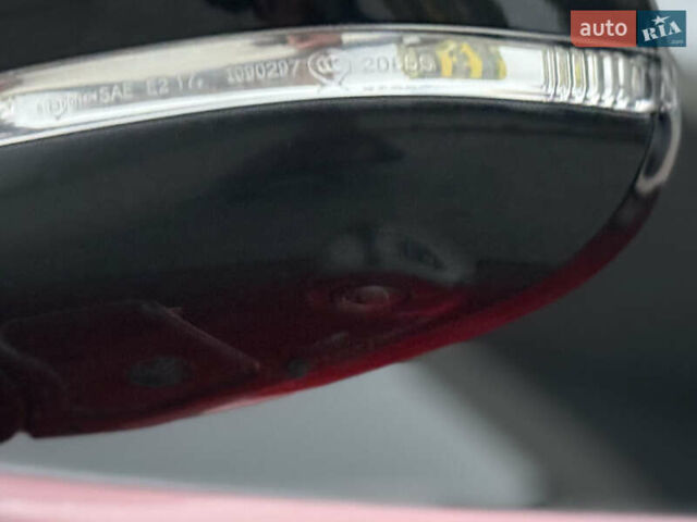 Красный Ягуар I-Pace, объемом двигателя 0 л и пробегом 142 тыс. км за 23500 $, фото 46 на Automoto.ua