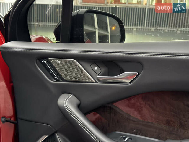 Красный Ягуар I-Pace, объемом двигателя 0 л и пробегом 142 тыс. км за 23500 $, фото 90 на Automoto.ua