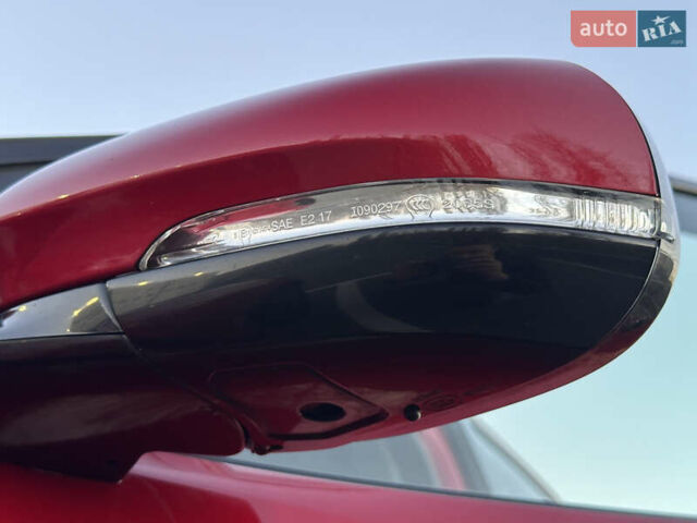 Красный Ягуар I-Pace, объемом двигателя 0 л и пробегом 163 тыс. км за 21999 $, фото 20 на Automoto.ua