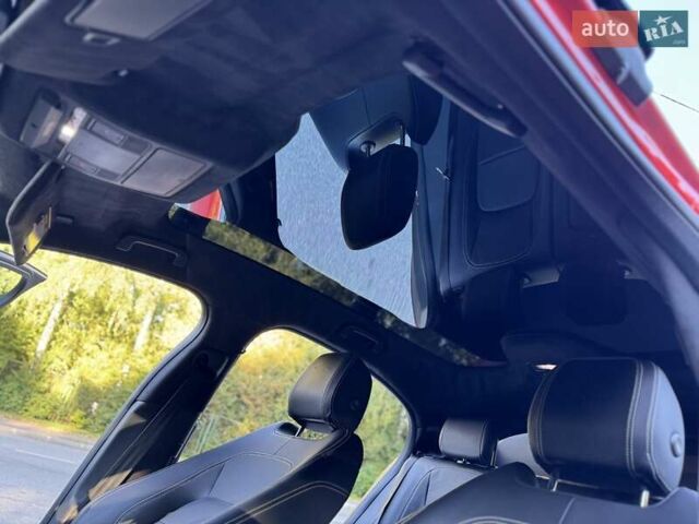 Красный Ягуар I-Pace, объемом двигателя 0 л и пробегом 89 тыс. км за 24300 $, фото 66 на Automoto.ua