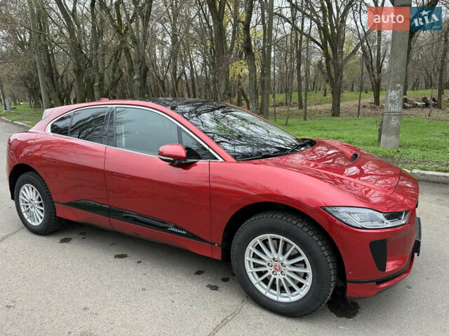 Красный Ягуар I-Pace, объемом двигателя 0 л и пробегом 96 тыс. км за 27000 $, фото 39 на Automoto.ua