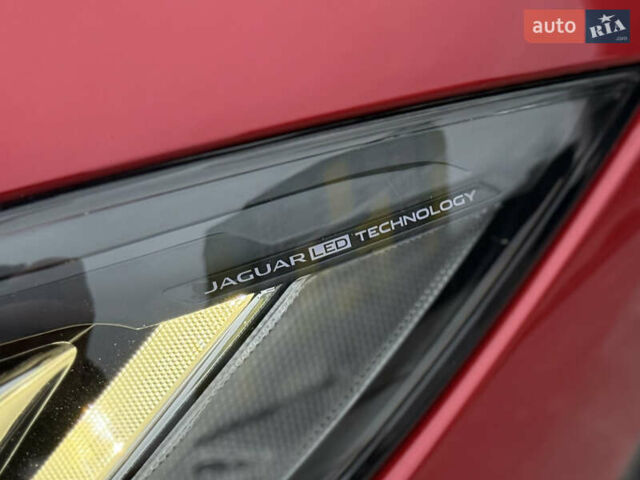 Красный Ягуар I-Pace, объемом двигателя 0 л и пробегом 142 тыс. км за 23500 $, фото 39 на Automoto.ua