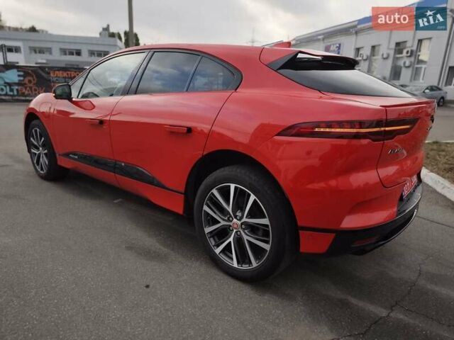 Красный Ягуар I-Pace, объемом двигателя 0 л и пробегом 155 тыс. км за 25999 $, фото 7 на Automoto.ua