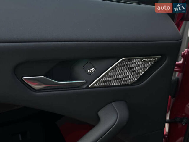 Красный Ягуар I-Pace, объемом двигателя 0 л и пробегом 163 тыс. км за 21999 $, фото 55 на Automoto.ua