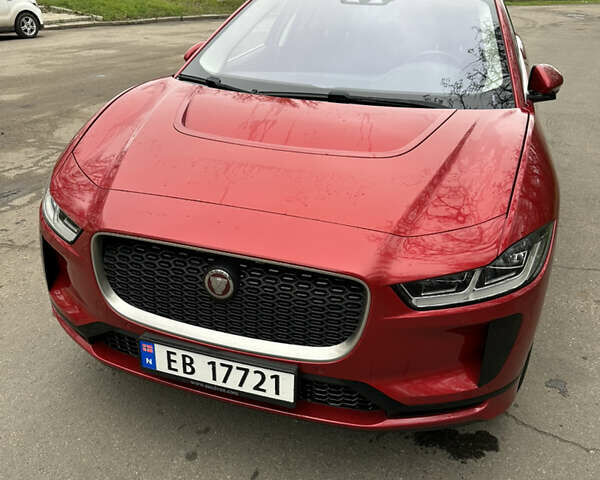 Красный Ягуар I-Pace, объемом двигателя 0 л и пробегом 96 тыс. км за 27000 $, фото 10 на Automoto.ua