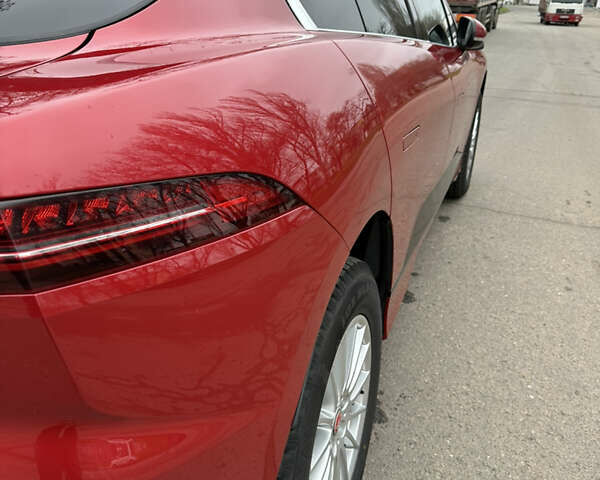 Красный Ягуар I-Pace, объемом двигателя 0 л и пробегом 96 тыс. км за 27000 $, фото 34 на Automoto.ua