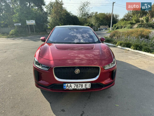 Красный Ягуар I-Pace, объемом двигателя 0 л и пробегом 69 тыс. км за 34500 $, фото 4 на Automoto.ua