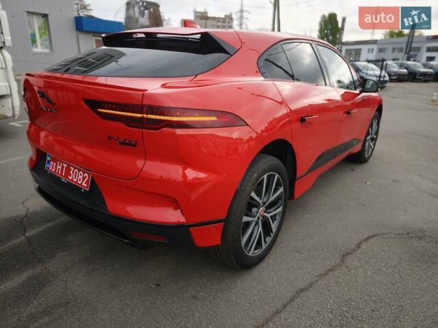 Красный Ягуар I-Pace, объемом двигателя 0 л и пробегом 155 тыс. км за 25999 $, фото 12 на Automoto.ua