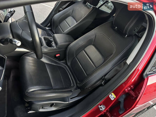 Красный Ягуар I-Pace, объемом двигателя 0 л и пробегом 163 тыс. км за 21999 $, фото 53 на Automoto.ua