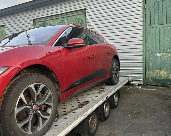 Красный Ягуар I-Pace, объемом двигателя 0 л и пробегом 137 тыс. км за 15700 $, фото 2 на Automoto.ua
