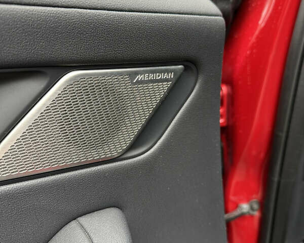 Красный Ягуар I-Pace, объемом двигателя 0 л и пробегом 96 тыс. км за 27000 $, фото 51 на Automoto.ua