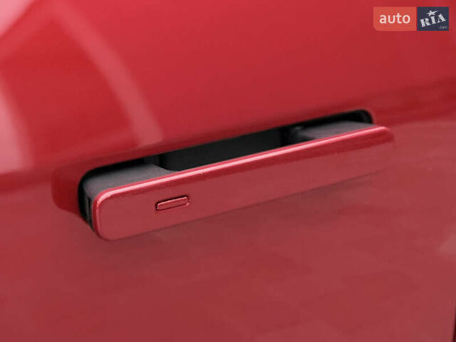 Красный Ягуар I-Pace, объемом двигателя 0 л и пробегом 142 тыс. км за 23500 $, фото 55 на Automoto.ua