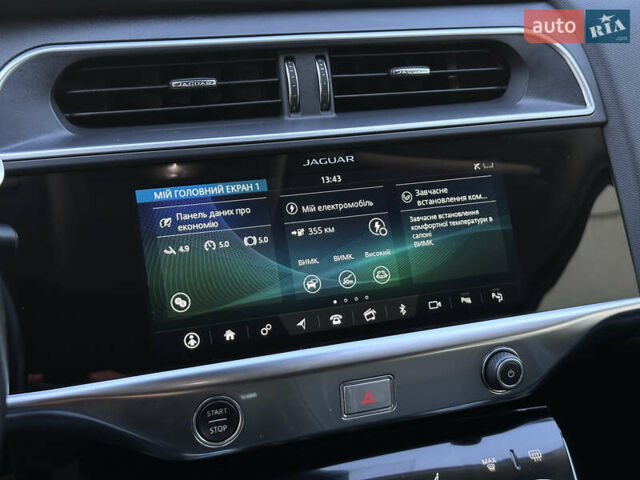 Красный Ягуар I-Pace, объемом двигателя 0 л и пробегом 110 тыс. км за 23999 $, фото 39 на Automoto.ua