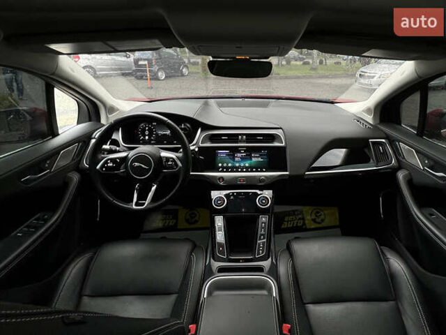 Красный Ягуар I-Pace, объемом двигателя 0 л и пробегом 40 тыс. км за 25999 $, фото 11 на Automoto.ua