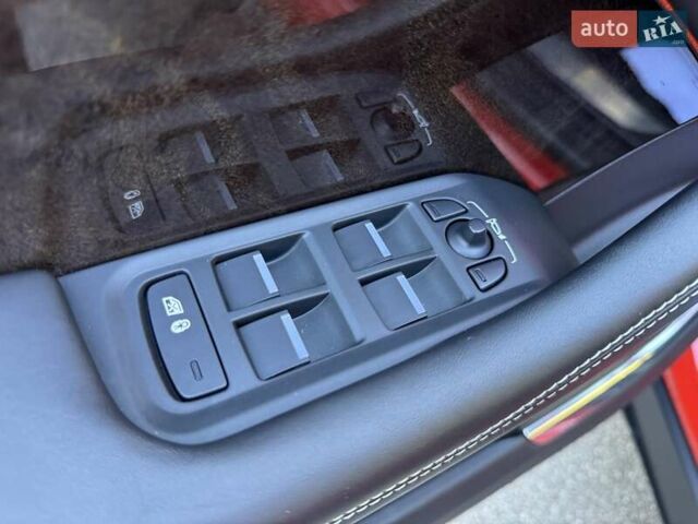 Красный Ягуар I-Pace, объемом двигателя 0 л и пробегом 89 тыс. км за 24300 $, фото 60 на Automoto.ua