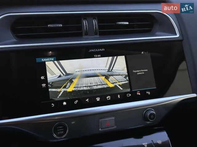 Красный Ягуар I-Pace, объемом двигателя 0 л и пробегом 110 тыс. км за 23999 $, фото 40 на Automoto.ua
