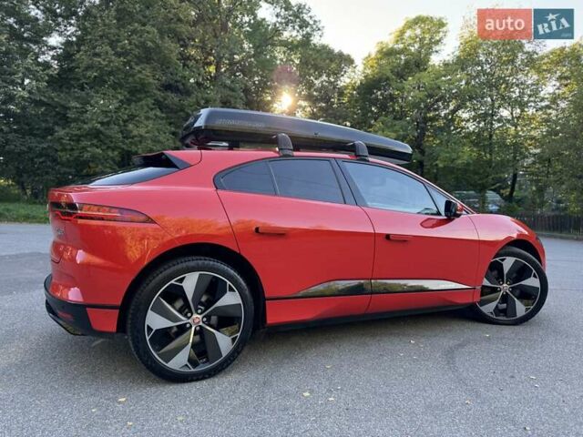 Красный Ягуар I-Pace, объемом двигателя 0 л и пробегом 89 тыс. км за 24300 $, фото 35 на Automoto.ua