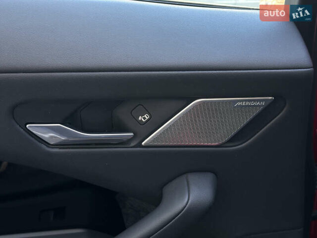 Красный Ягуар I-Pace, объемом двигателя 0 л и пробегом 110 тыс. км за 23999 $, фото 62 на Automoto.ua