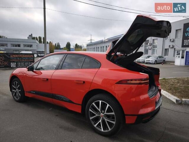 Красный Ягуар I-Pace, объемом двигателя 0 л и пробегом 155 тыс. км за 25999 $, фото 31 на Automoto.ua