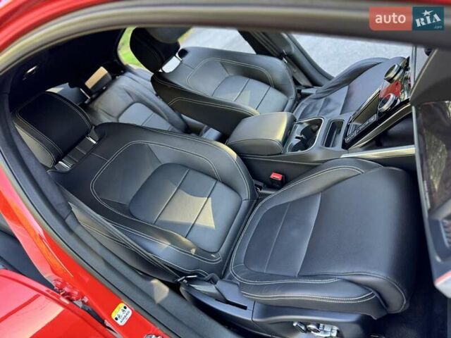 Красный Ягуар I-Pace, объемом двигателя 0 л и пробегом 89 тыс. км за 24300 $, фото 62 на Automoto.ua