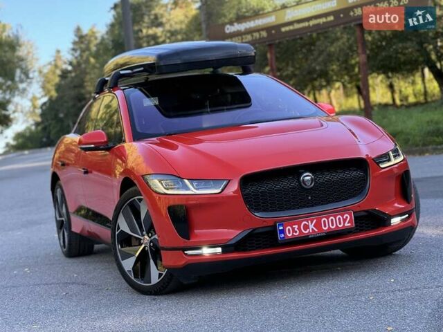 Красный Ягуар I-Pace, объемом двигателя 0 л и пробегом 89 тыс. км за 24300 $, фото 2 на Automoto.ua