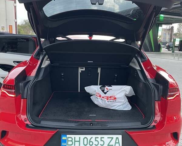 Червоний Ягуар I-Pace, об'ємом двигуна 0 л та пробігом 31 тис. км за 35000 $, фото 7 на Automoto.ua