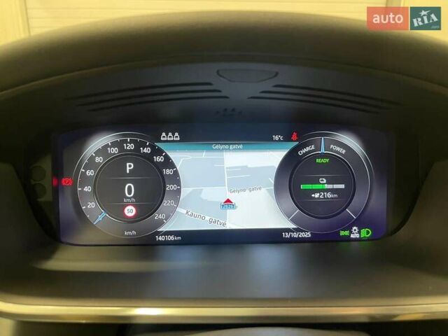 Красный Ягуар I-Pace, объемом двигателя 0 л и пробегом 140 тыс. км за 23899 $, фото 14 на Automoto.ua