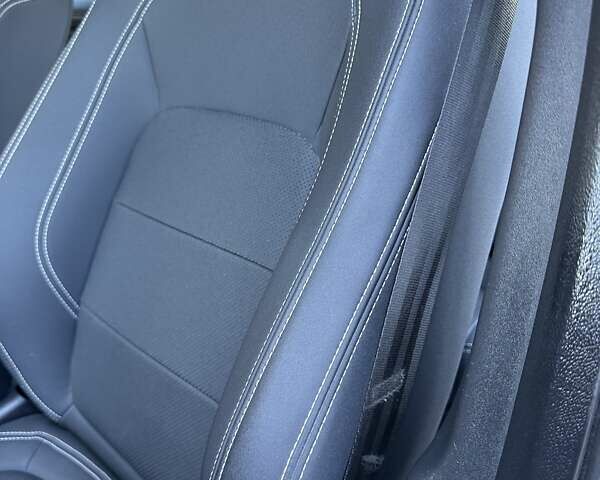 Красный Ягуар I-Pace, объемом двигателя 0 л и пробегом 55 тыс. км за 24999 $, фото 108 на Automoto.ua