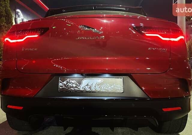 Красный Ягуар I-Pace, объемом двигателя 0 л и пробегом 49 тыс. км за 33500 $, фото 12 на Automoto.ua