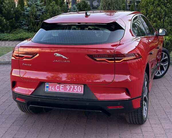 Красный Ягуар I-Pace, объемом двигателя 0 л и пробегом 55 тыс. км за 24999 $, фото 55 на Automoto.ua