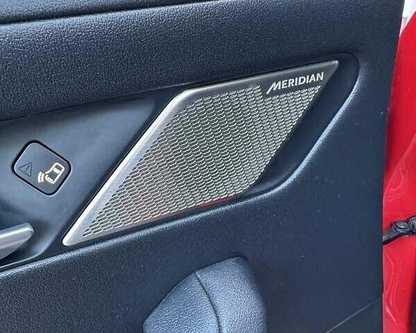 Красный Ягуар I-Pace, объемом двигателя 0 л и пробегом 53 тыс. км за 24999 $, фото 121 на Automoto.ua
