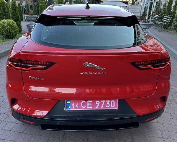 Красный Ягуар I-Pace, объемом двигателя 0 л и пробегом 55 тыс. км за 24999 $, фото 61 на Automoto.ua