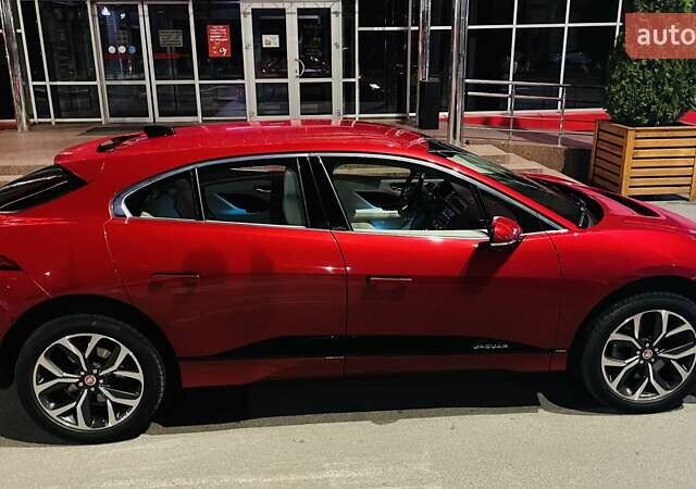 Красный Ягуар I-Pace, объемом двигателя 0 л и пробегом 42 тыс. км за 32900 $, фото 52 на Automoto.ua