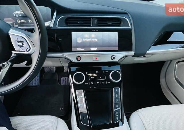 Красный Ягуар I-Pace, объемом двигателя 0 л и пробегом 49 тыс. км за 33500 $, фото 41 на Automoto.ua
