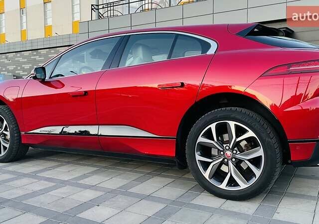 Красный Ягуар I-Pace, объемом двигателя 0 л и пробегом 49 тыс. км за 33500 $, фото 22 на Automoto.ua