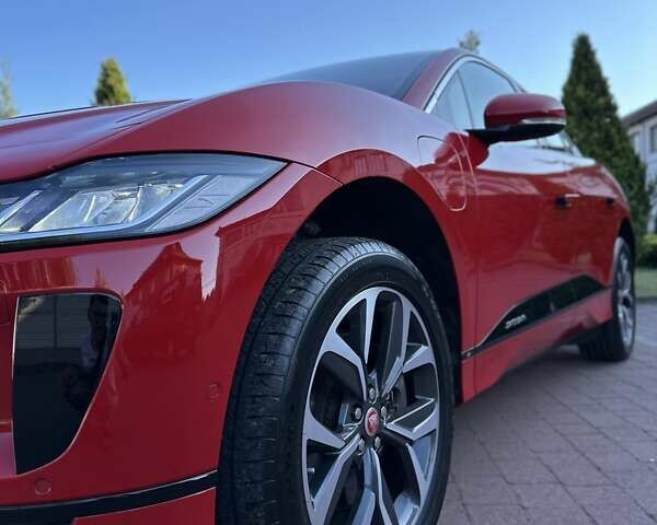 Красный Ягуар I-Pace, объемом двигателя 0 л и пробегом 55 тыс. км за 24999 $, фото 9 на Automoto.ua