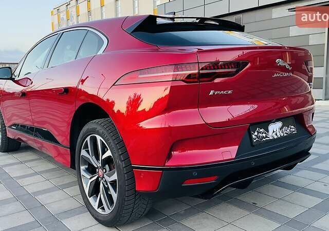 Красный Ягуар I-Pace, объемом двигателя 0 л и пробегом 49 тыс. км за 33500 $, фото 24 на Automoto.ua