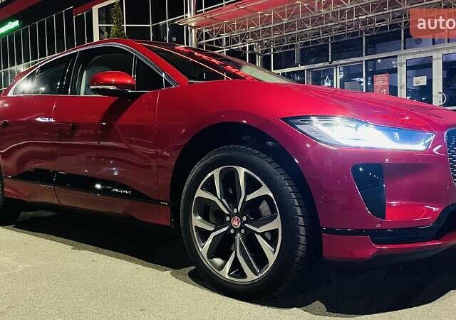 Красный Ягуар I-Pace, объемом двигателя 0 л и пробегом 49 тыс. км за 33500 $, фото 7 на Automoto.ua