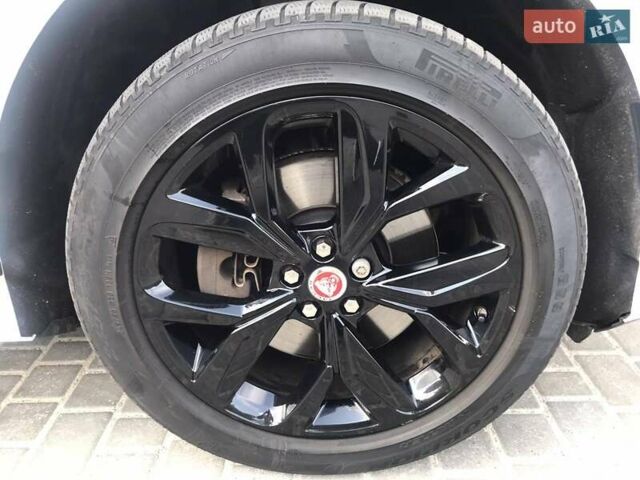 Ягуар I-Pace, объемом двигателя 0 л и пробегом 117 тыс. км за 25900 $, фото 8 на Automoto.ua