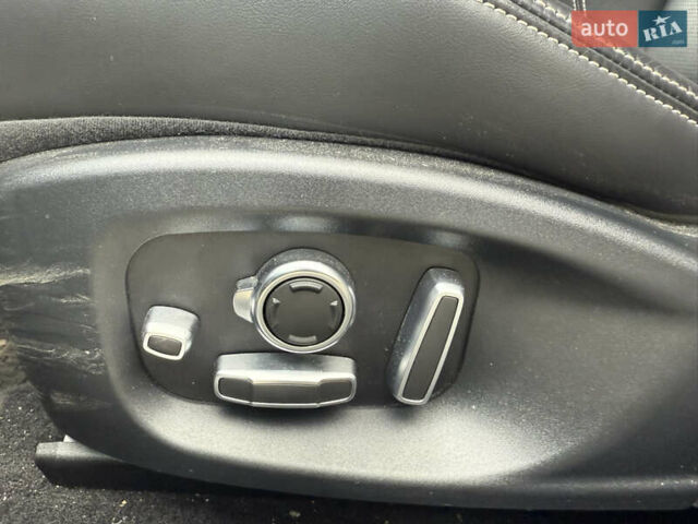 Ягуар I-Pace, объемом двигателя 0 л и пробегом 124 тыс. км за 19800 $, фото 10 на Automoto.ua